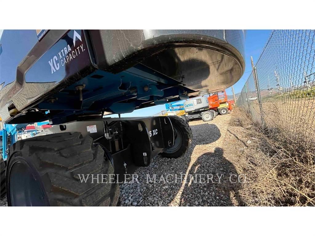 Genie S65XC Articulated boom lifts