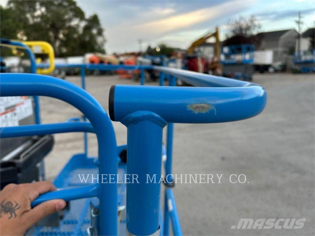 Genie S65XC LP Articulated boom lifts