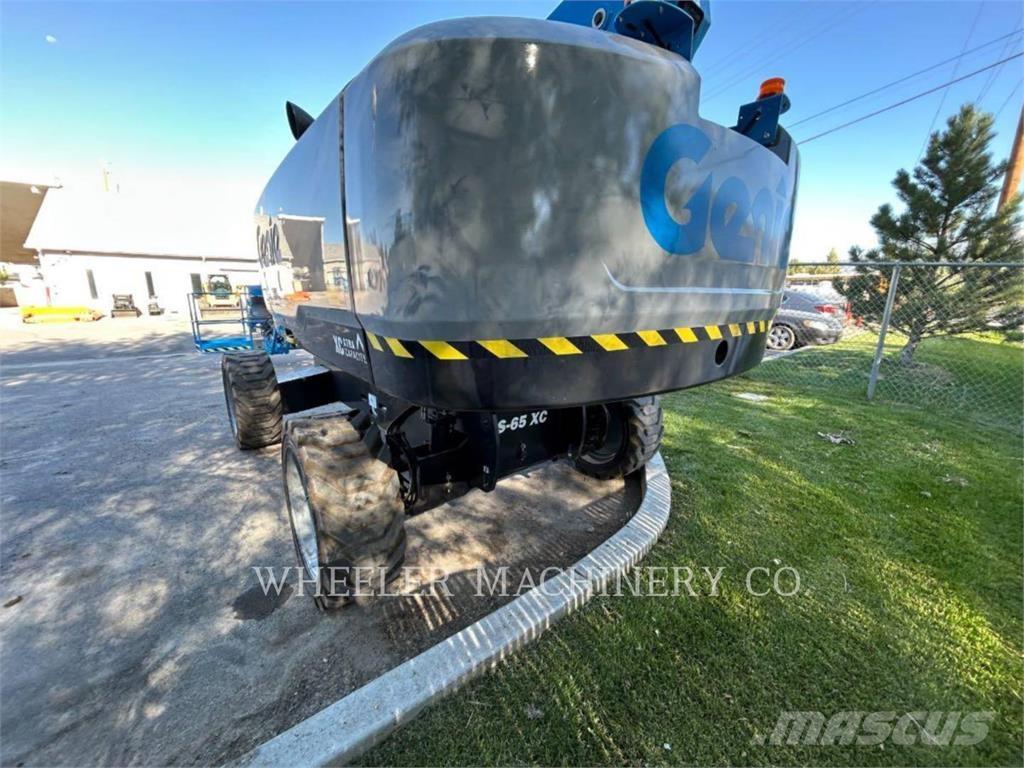 Genie S65XC LP Articulated boom lifts