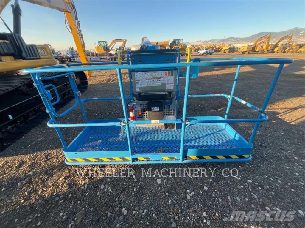 Genie S85XC SP Articulated boom lifts