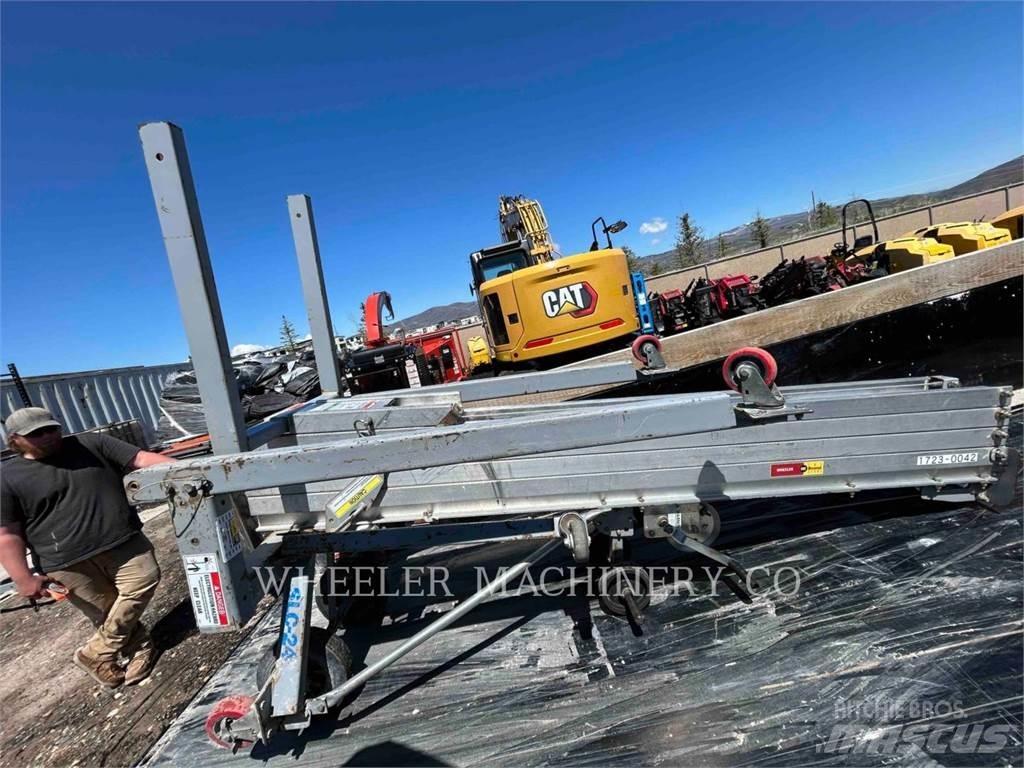 Genie SLC-24 Scissor lifts