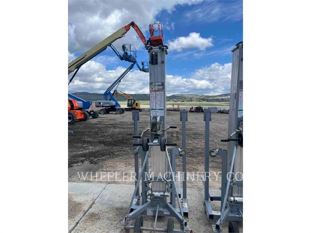 Genie SLC-24 Scissor lifts