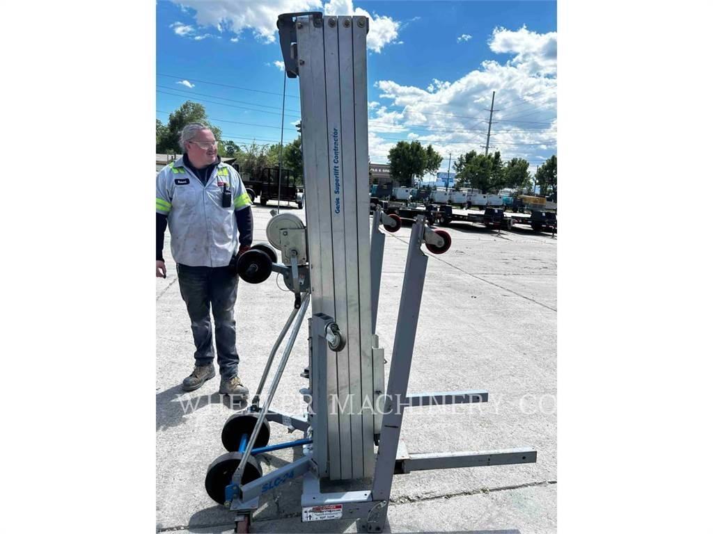 Genie SLC-24 Scissor lifts