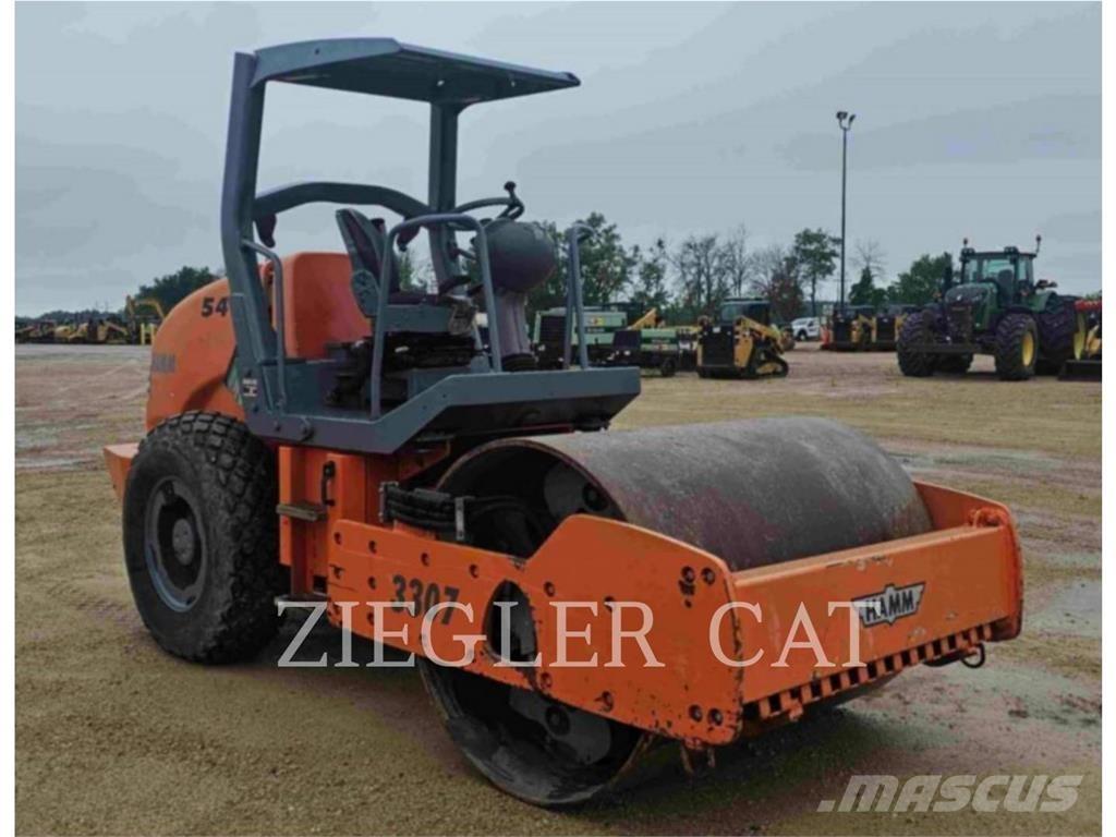 Hamm 3307 SMOOTH Soil compactors
