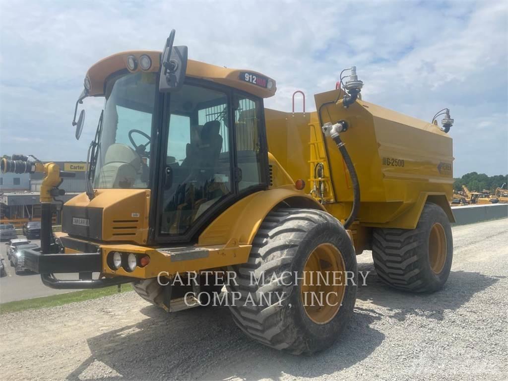 Hydrema HYD 912HM Tanker trucks