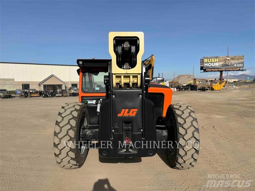 JLG 1055 Telescopic handlers