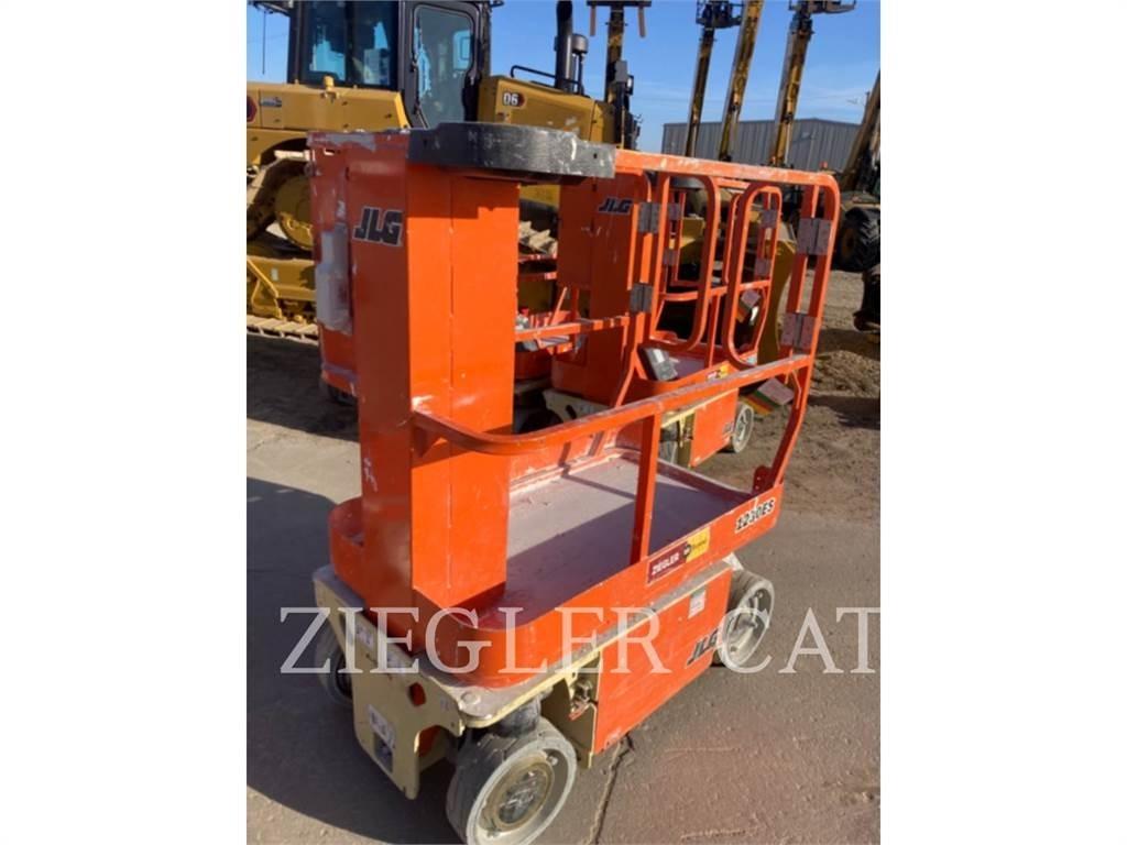 JLG 1230ES Scissor lifts