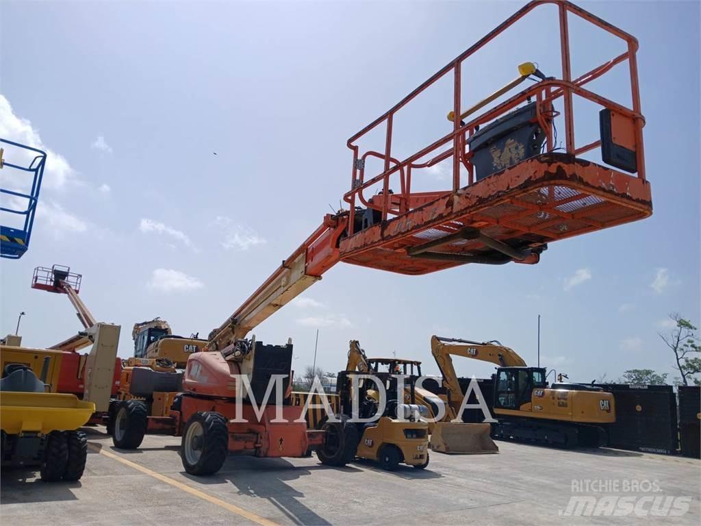 JLG 1250AJP Articulated boom lifts