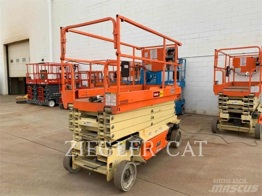 JLG 3246ES Scissor lifts