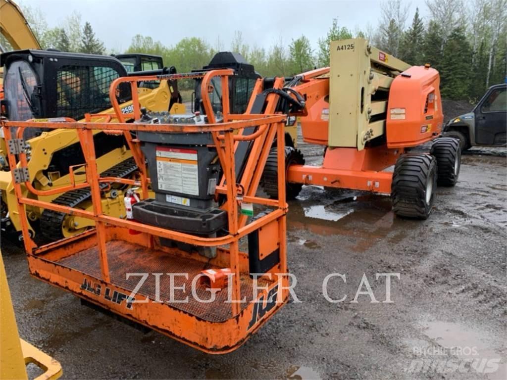 JLG 450AJ Articulated boom lifts