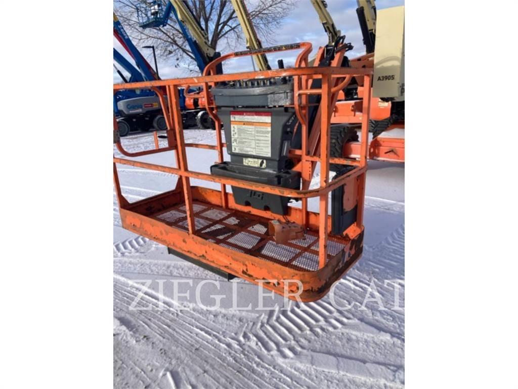 JLG 450AJ Articulated boom lifts