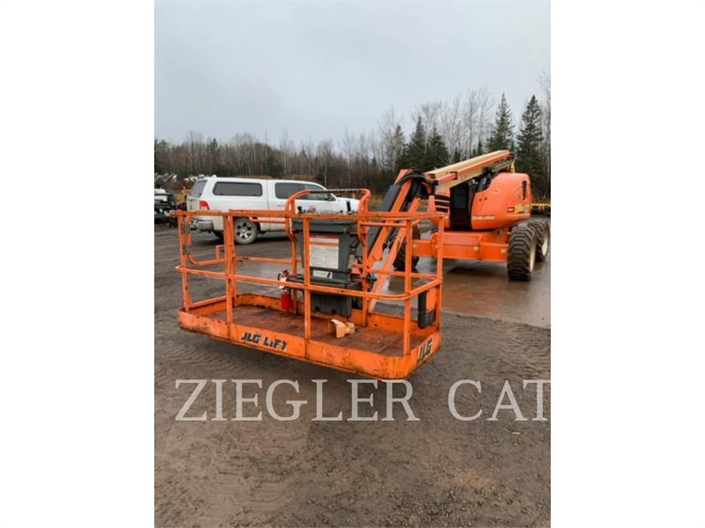 JLG 600AJ Articulated boom lifts