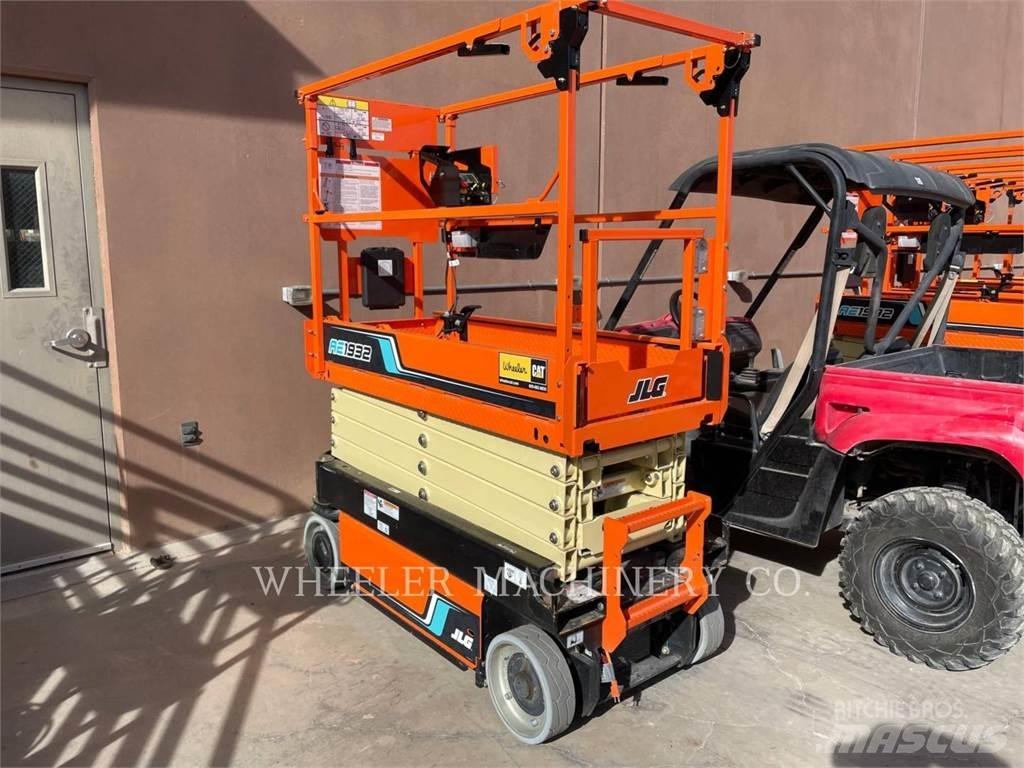 JLG AE1932 Scissor lifts