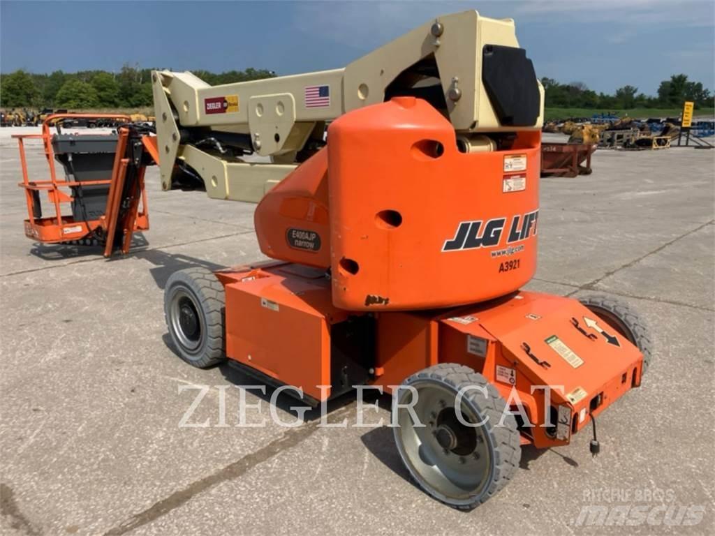 JLG E400AJPN Articulated boom lifts