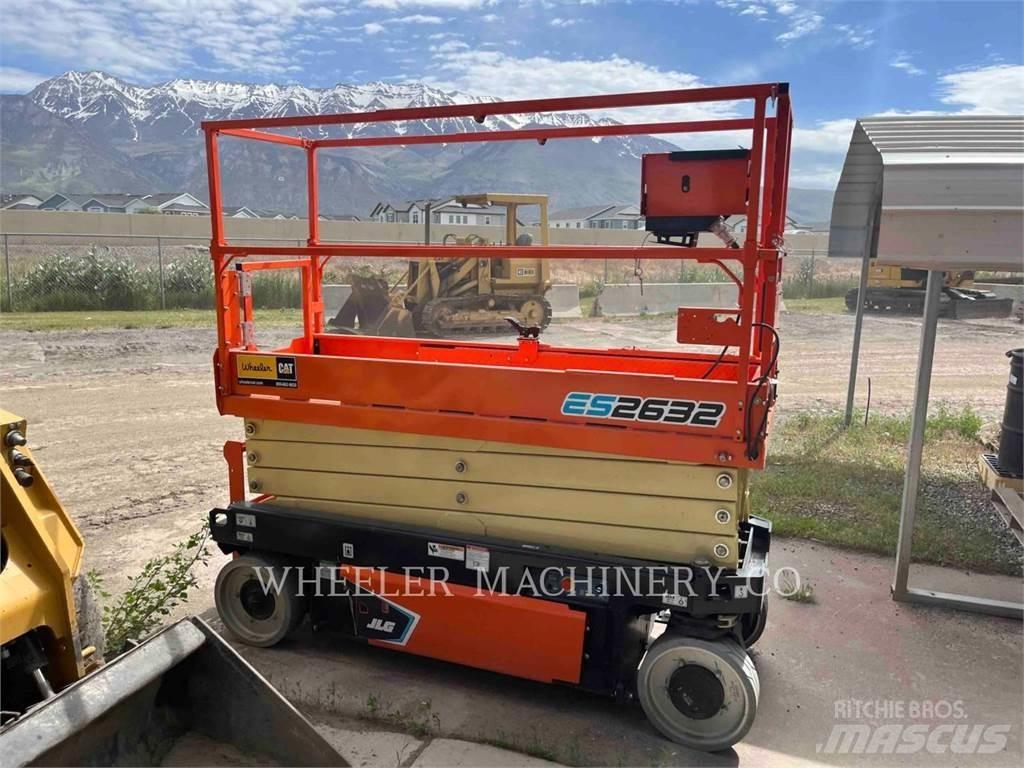 JLG ES2632 Scissor lifts