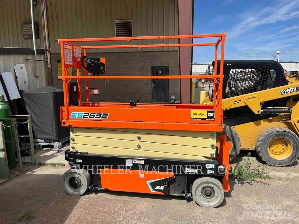JLG ES2632 Scissor lifts