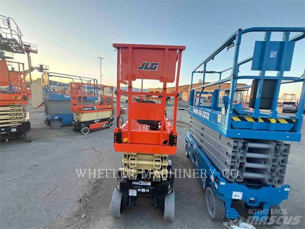 JLG ES2632 Scissor lifts