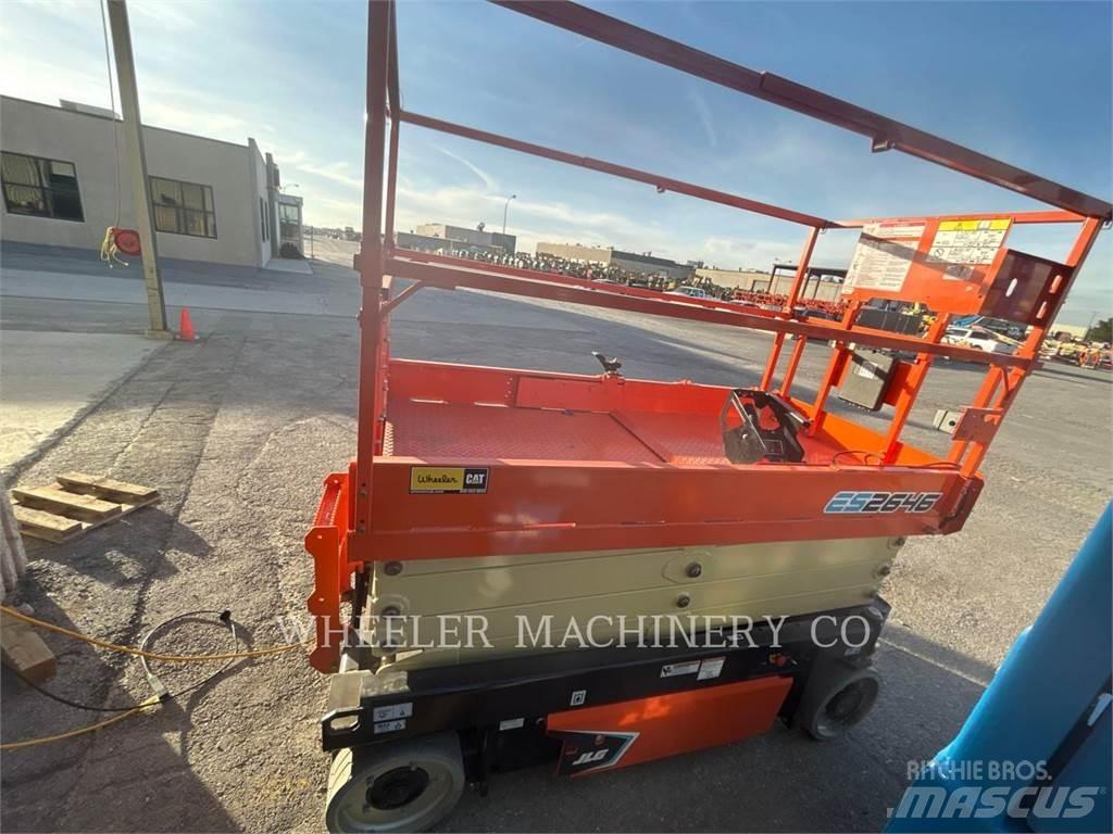 JLG ES2646 Scissor lifts