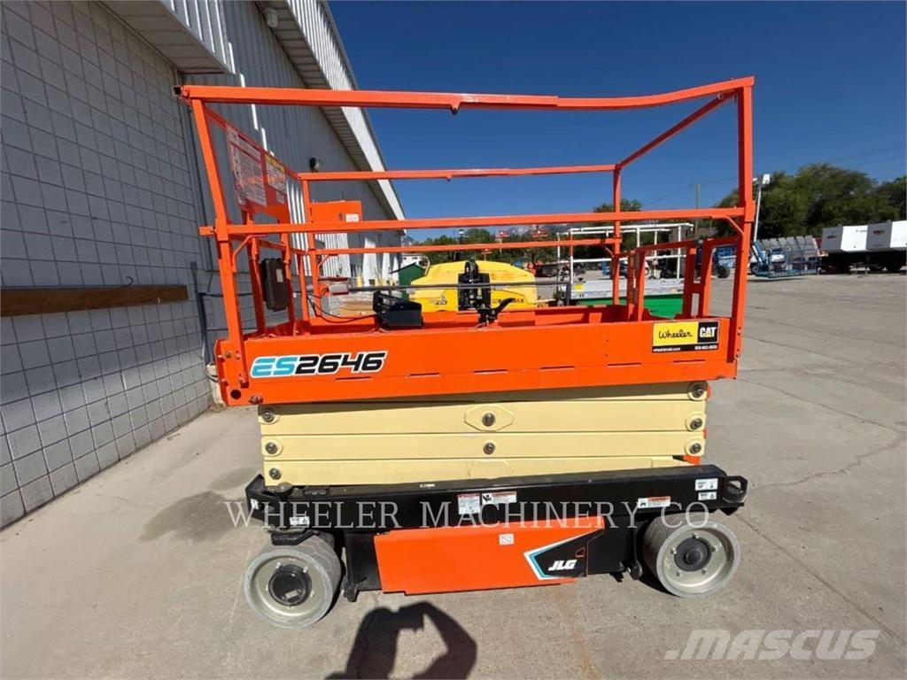 JLG ES2646 Scissor lifts