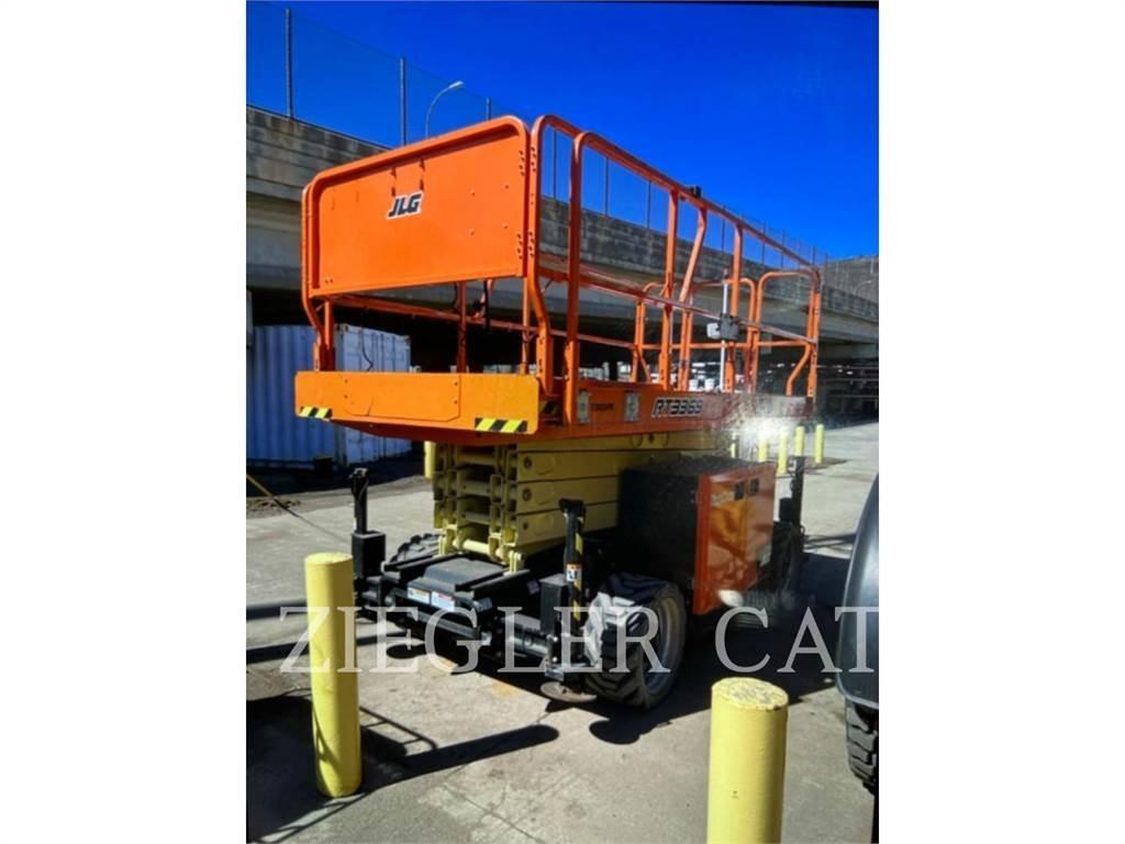 JLG RT3369 Scissor lifts