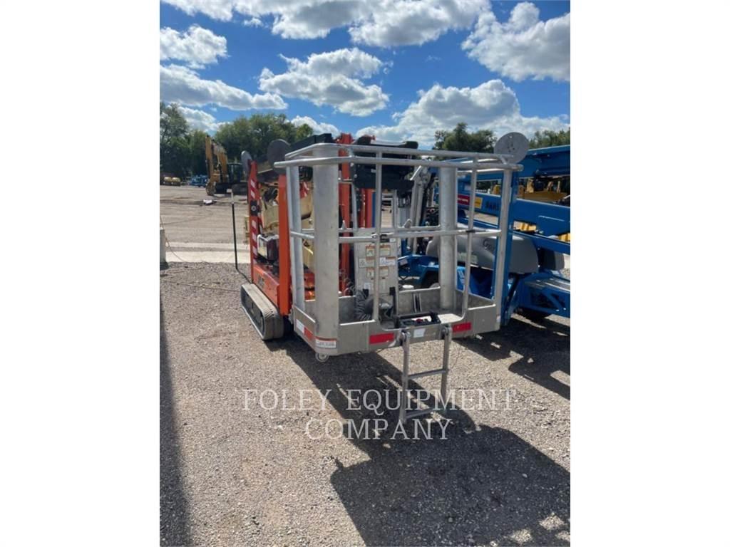 JLG X600AJ Articulated boom lifts