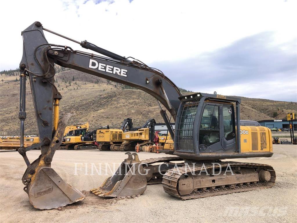John Deere 200DLC Crawler excavators