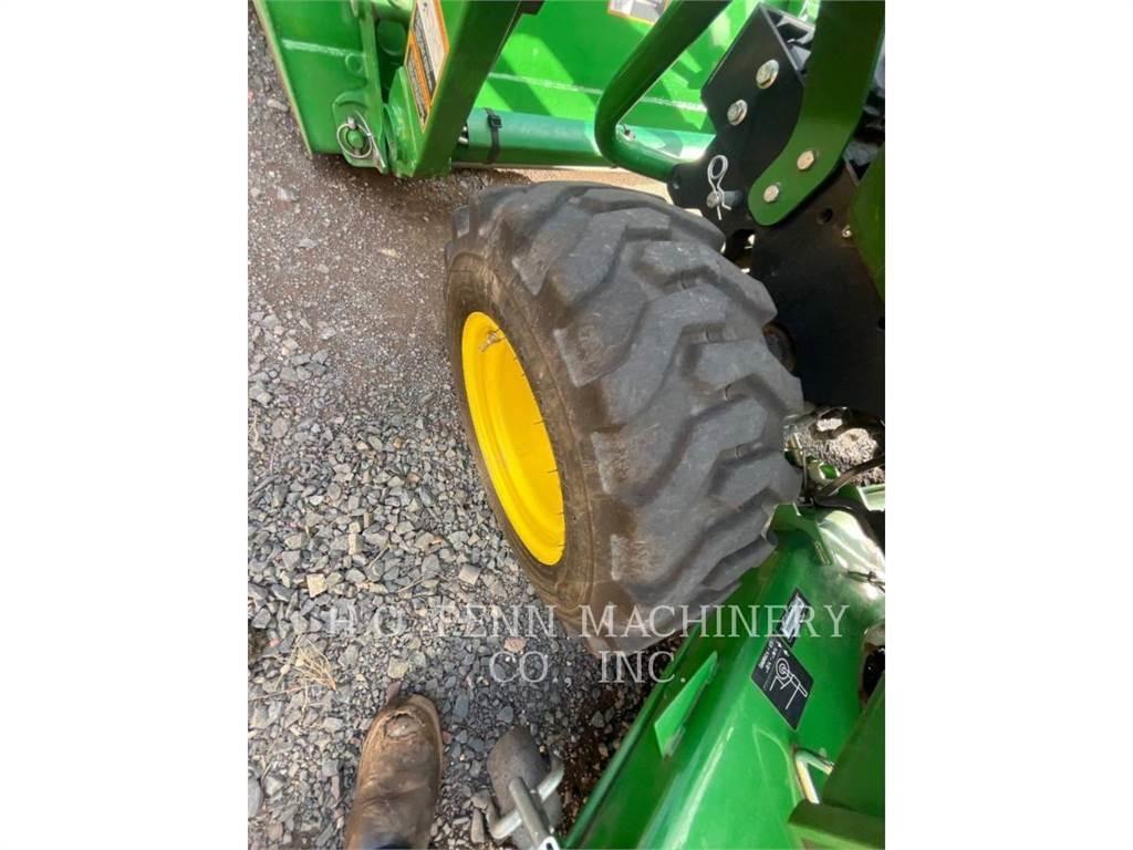 John Deere 2025R Tractors