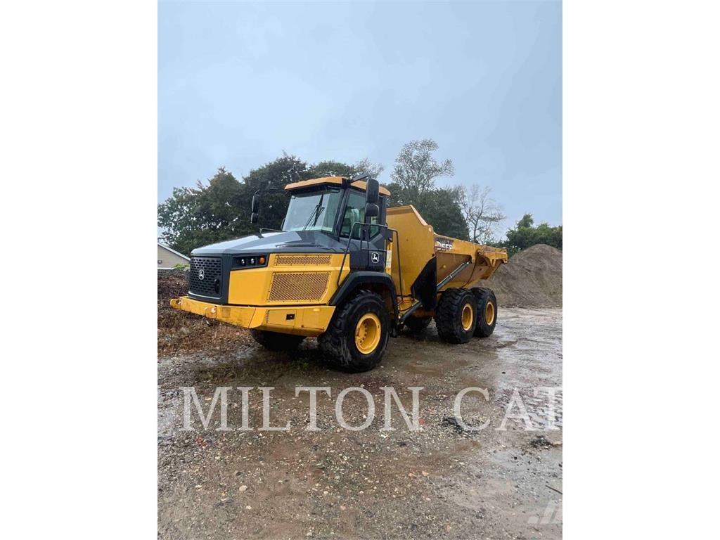John Deere 260E Articulated Haulers
