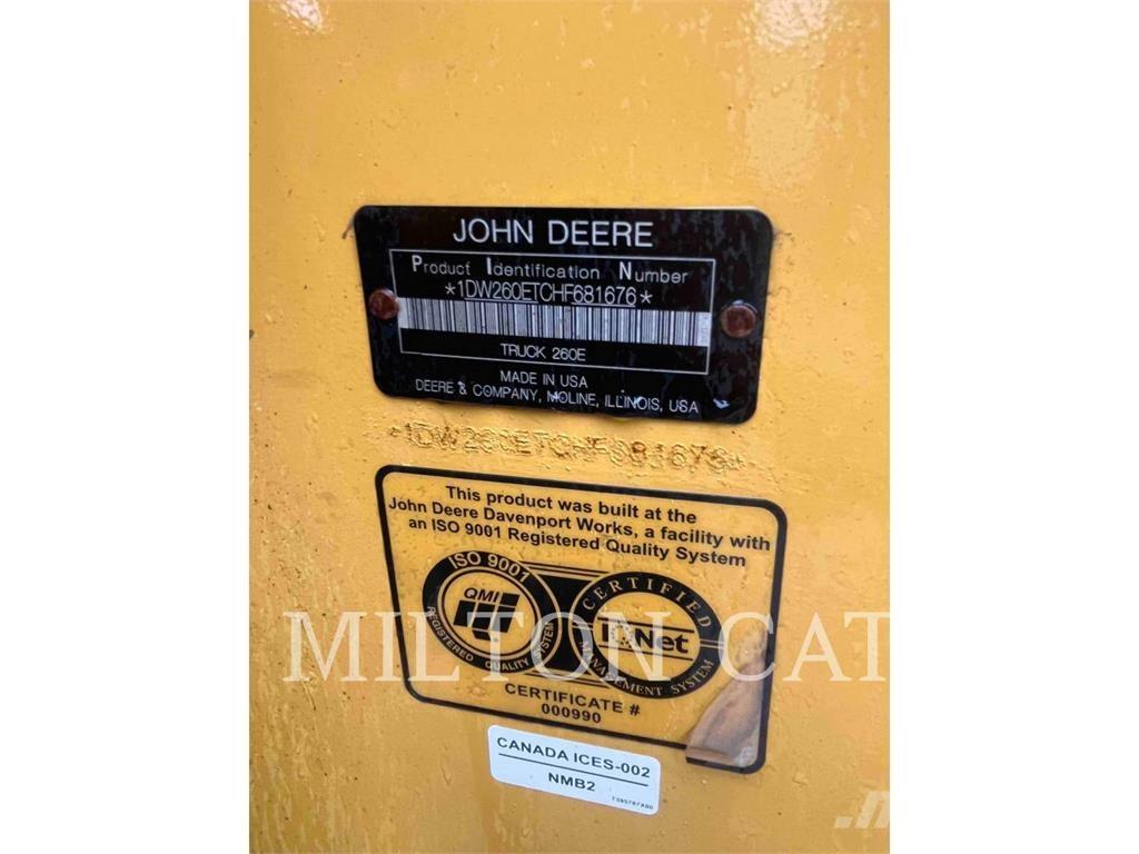 John Deere 260E Articulated Haulers