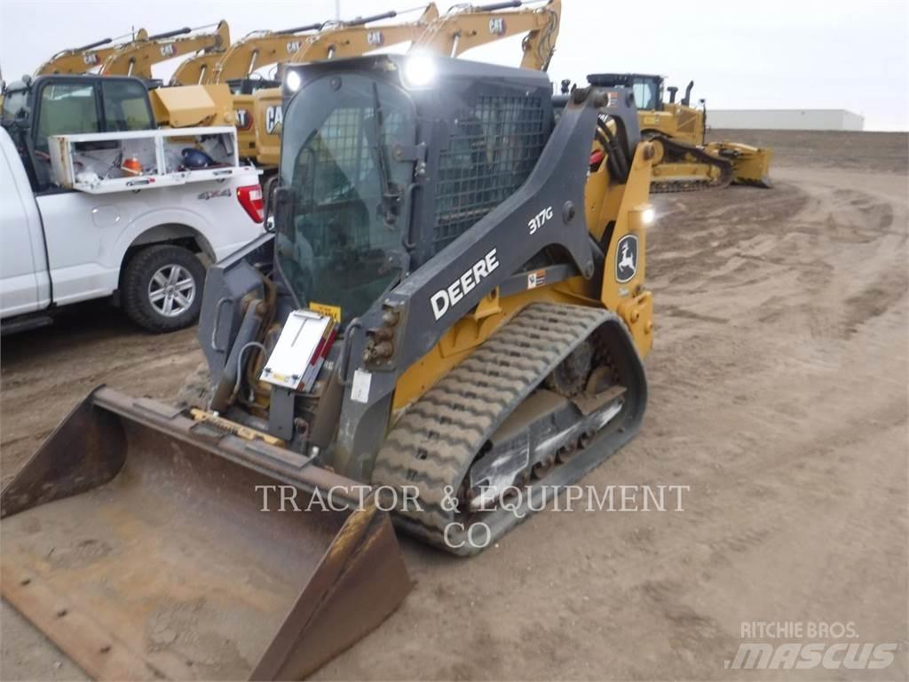 John Deere 317G Skid steer loaders