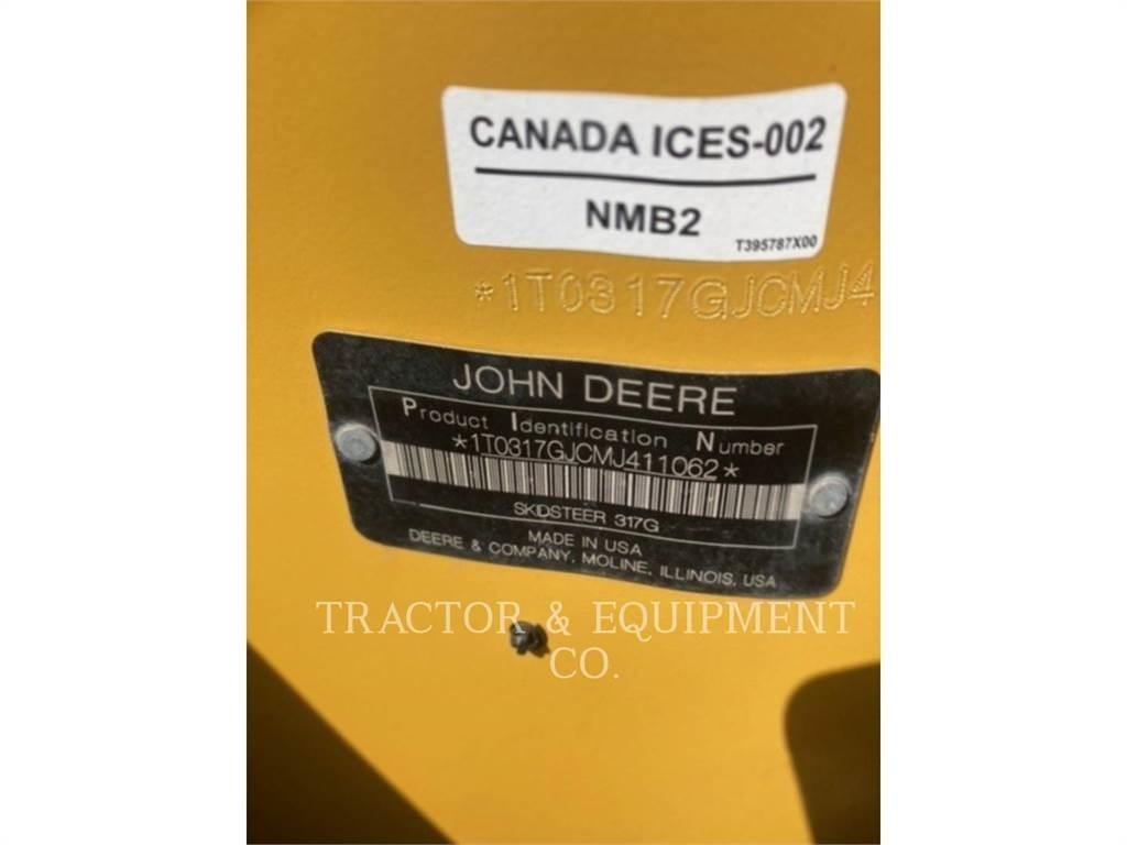 John Deere 317G Skid steer loaders