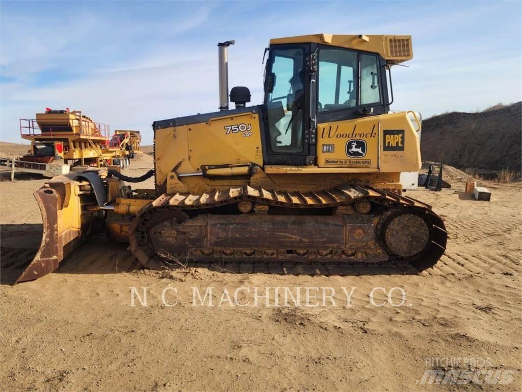 John Deere 750J LGP Crawler dozers