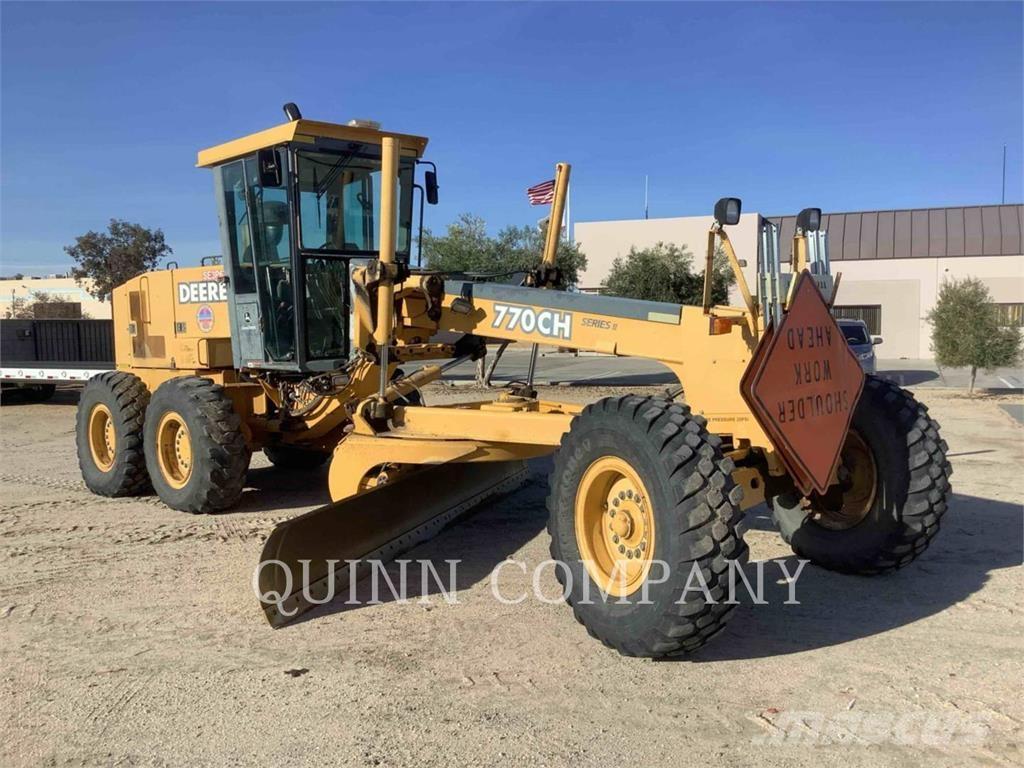 John Deere 770CH Graders