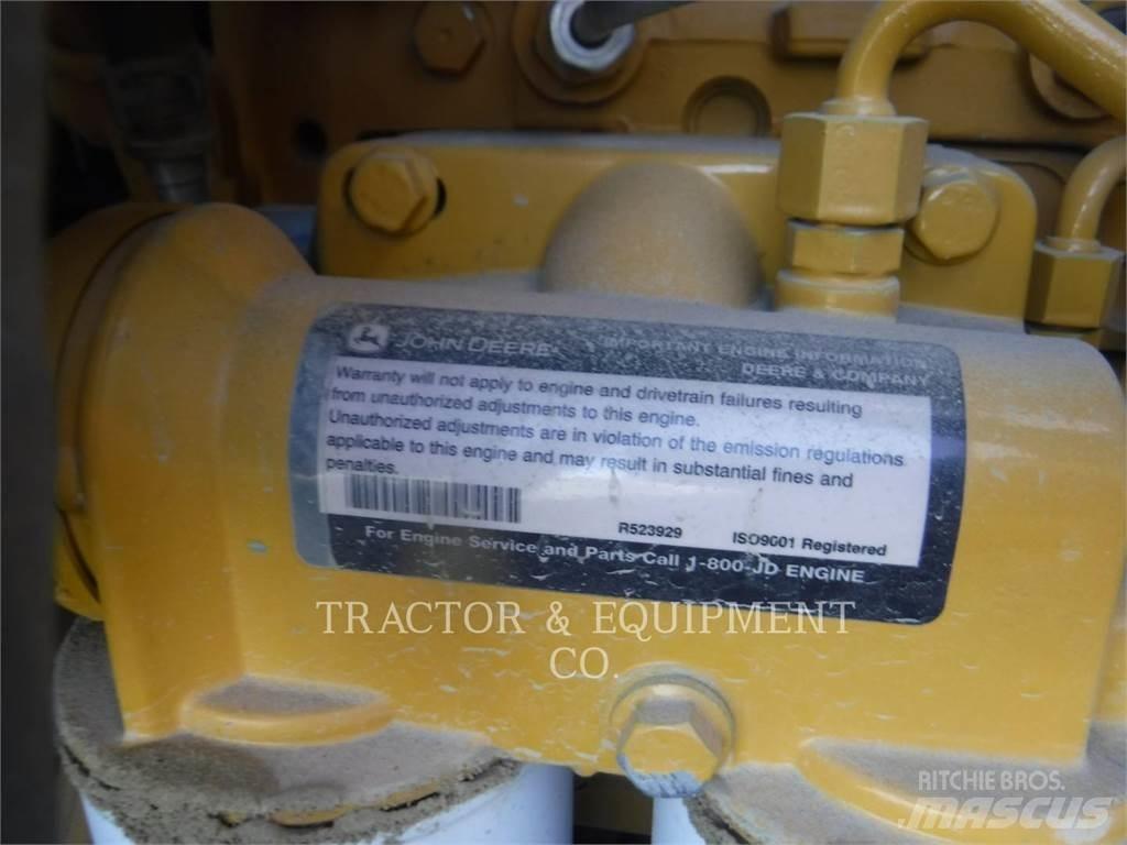 John Deere 872G Graders
