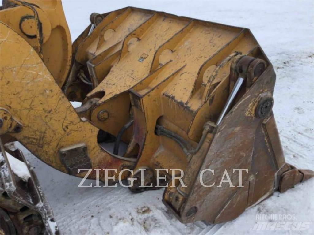 John Deere & CO. 755C Crawler loaders