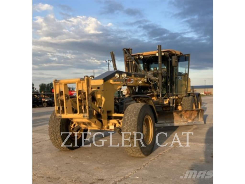 John Deere & CO. 772GP Graders