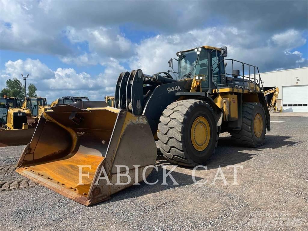 John Deere & CO. 944K Wheel loaders