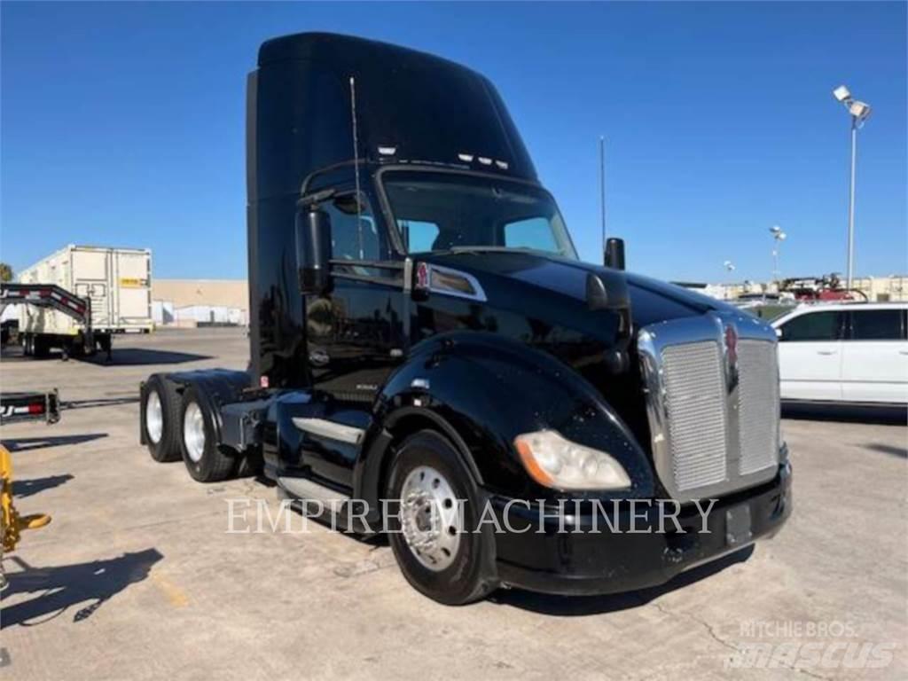 Kenworth (OBSOLETE) T680 Engines
