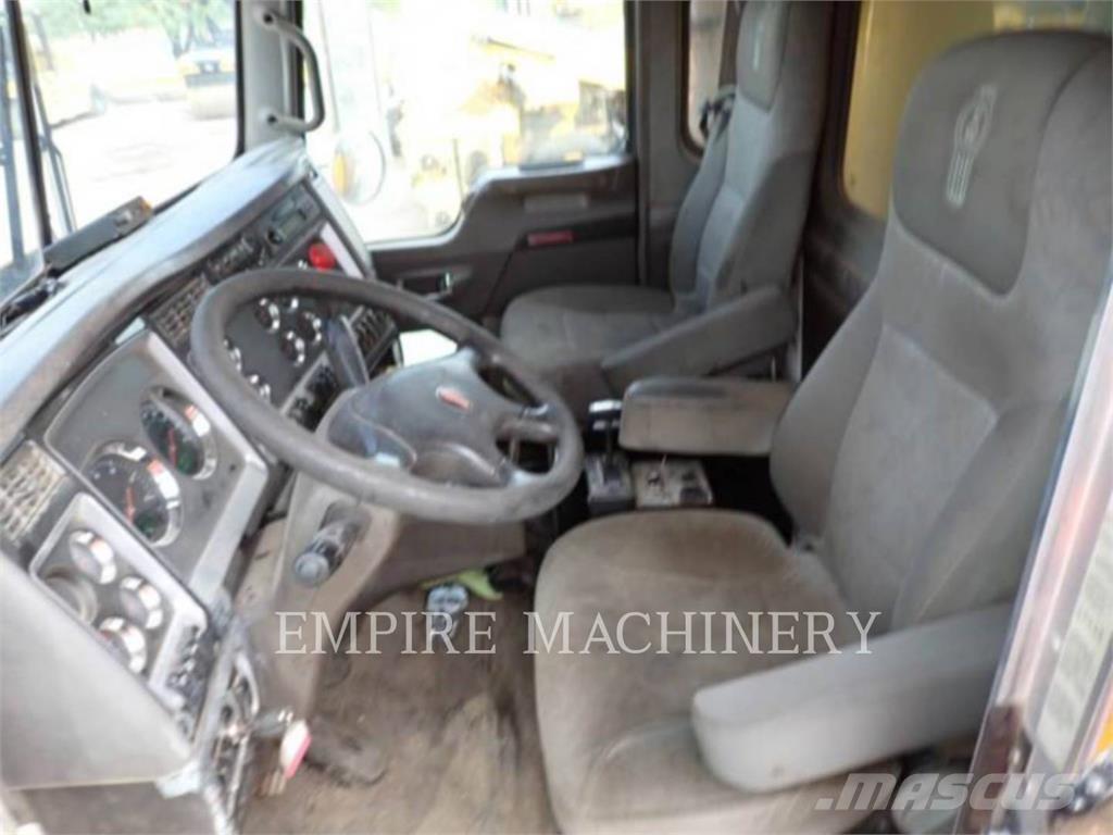 Kenworth (OBSOLETE) T800 Tanker trucks