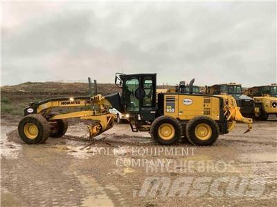 Komatsu GD655 Graders