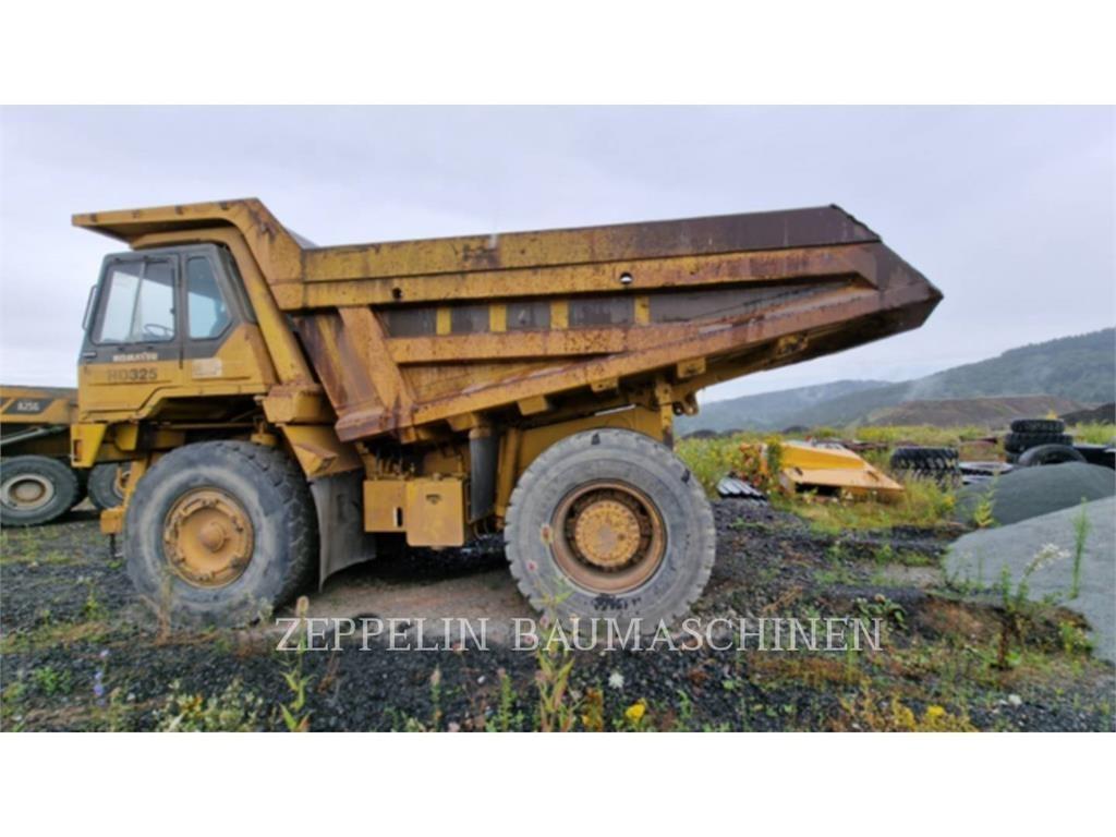 Komatsu HD325-6 Articulated Haulers