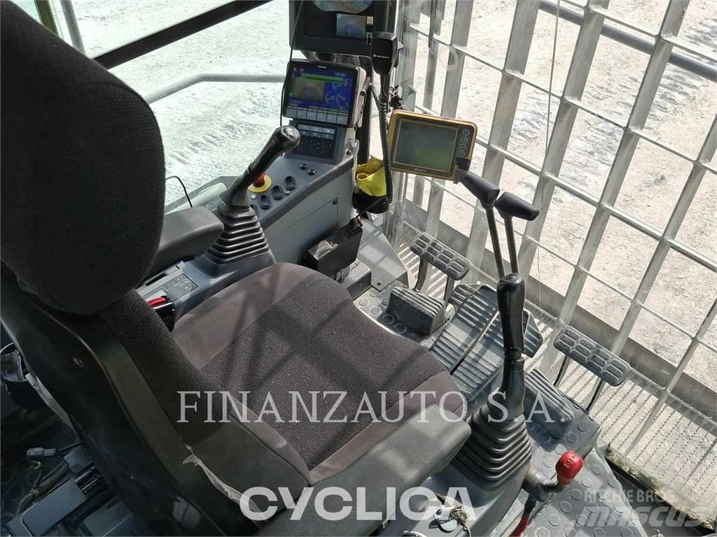 Komatsu PC2000-11 Crawler excavators