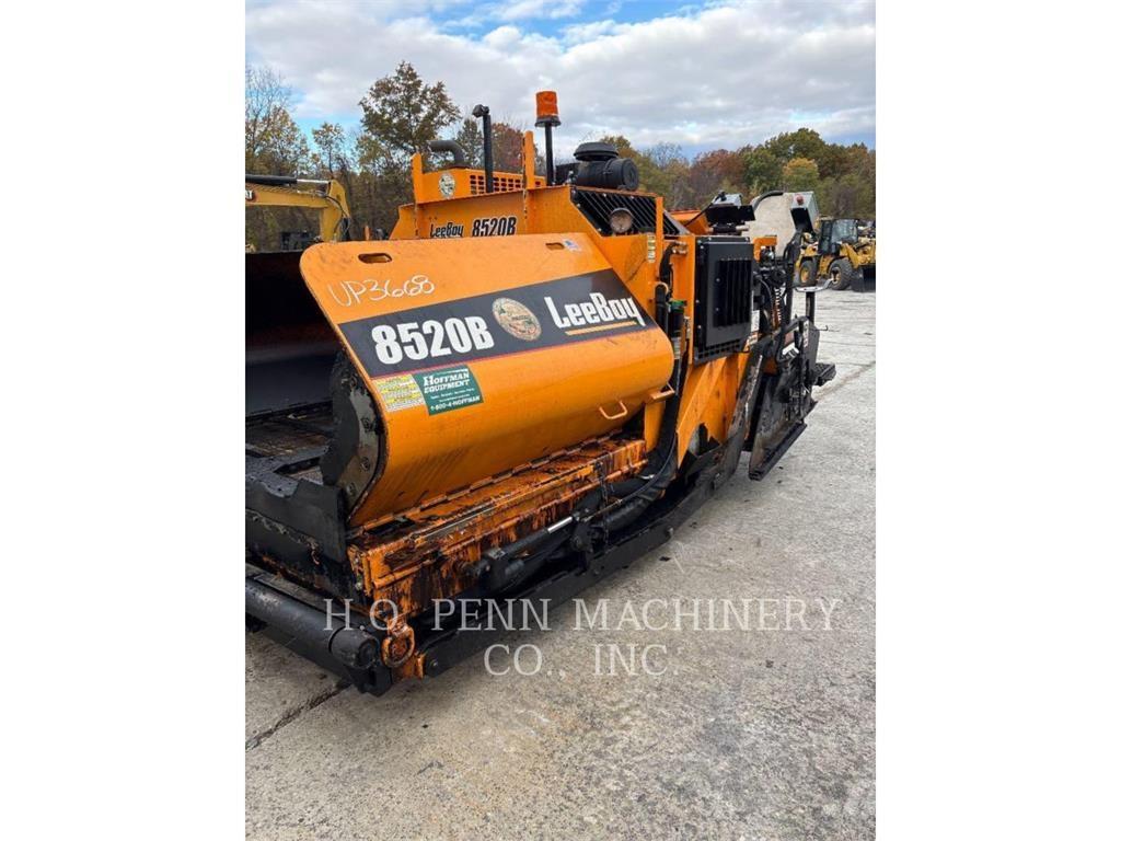 LeeBoy 8520 Asphalt pavers