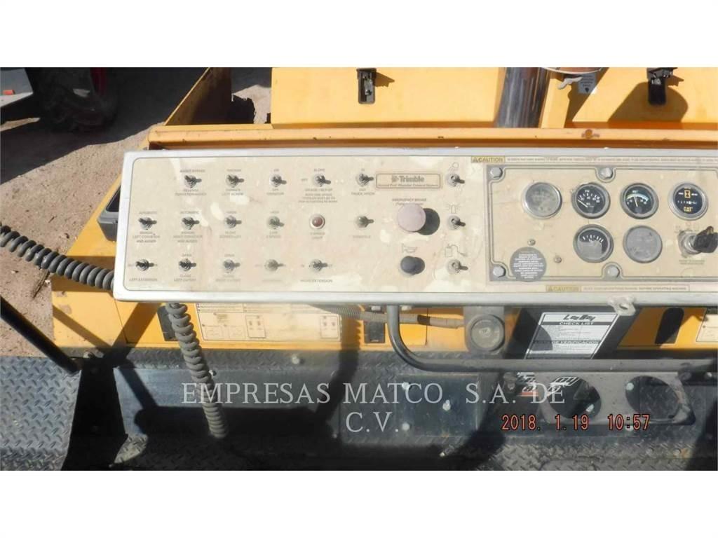 LeeBoy 8816 Asphalt pavers