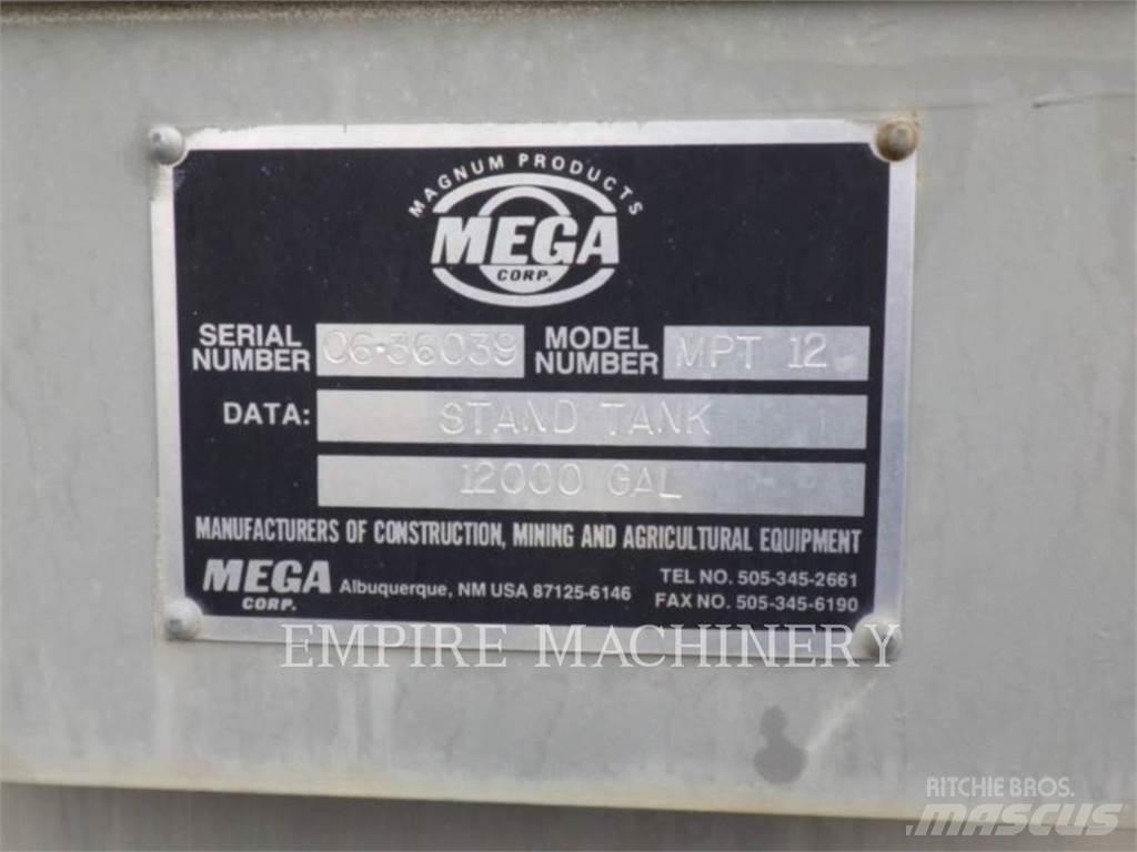Mega CORP 12K TOWER Tanks