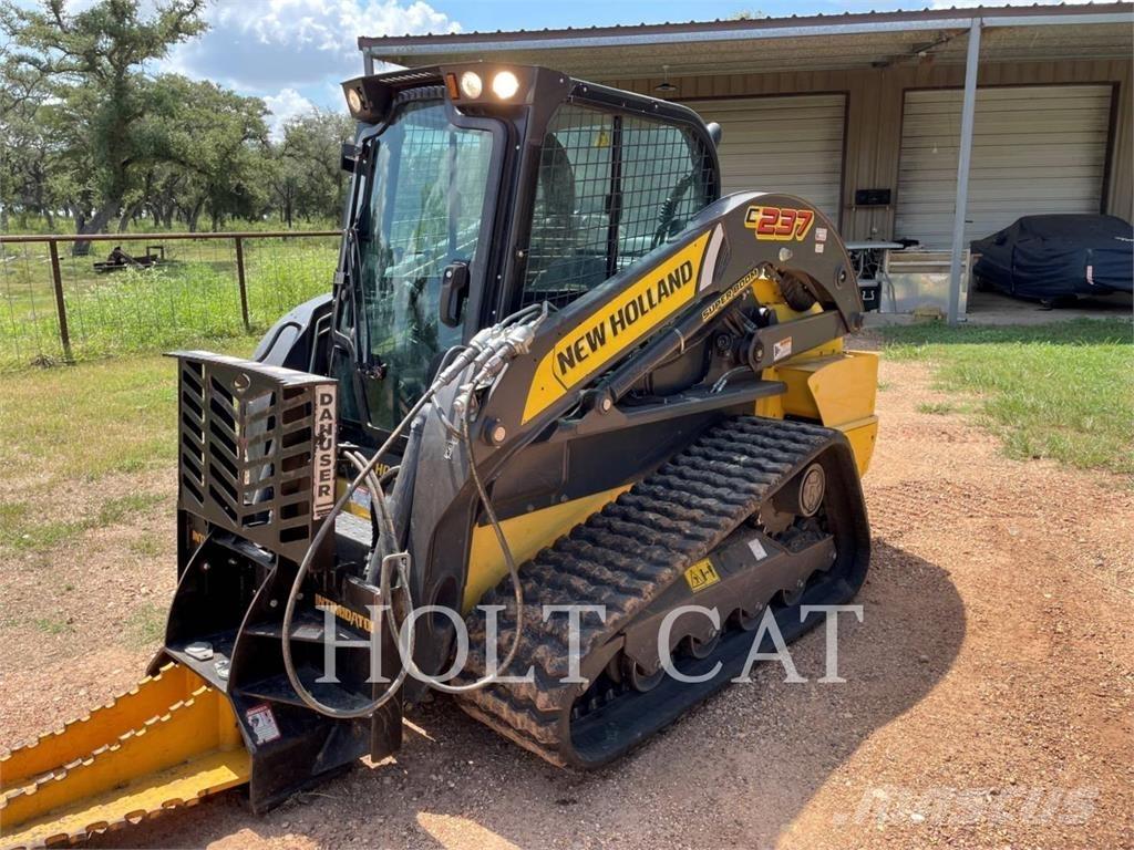 New Holland C237 Crawler loaders