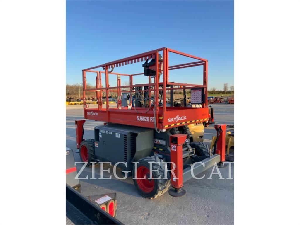 Skyjack SJ6826RT Scissor lifts