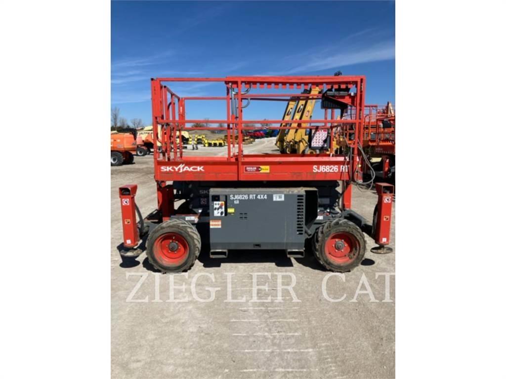 Skyjack SJ6826RT Scissor lifts