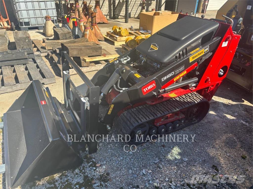 Toro TX-427 Skid steer loaders