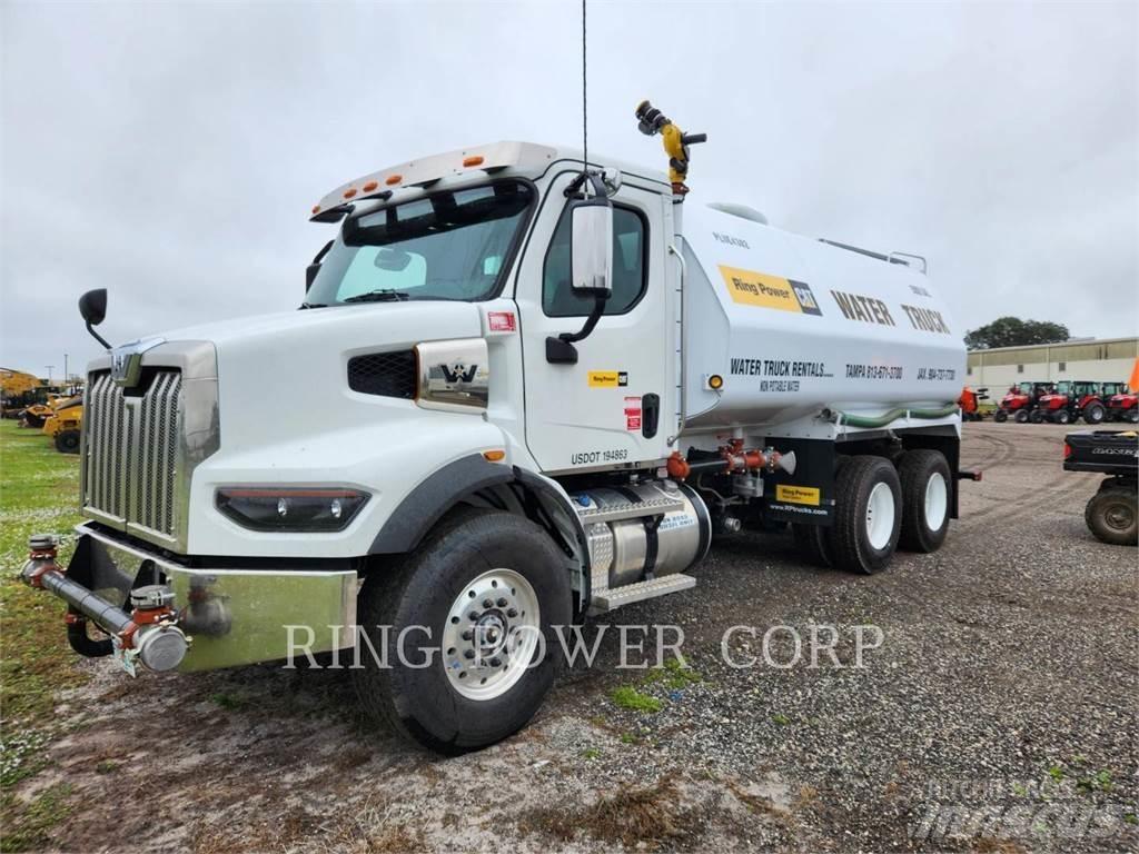 United WT5000 Tanker trucks